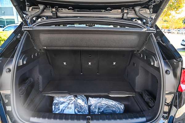 2024 BMW iX1 eDrive20 xLine U11