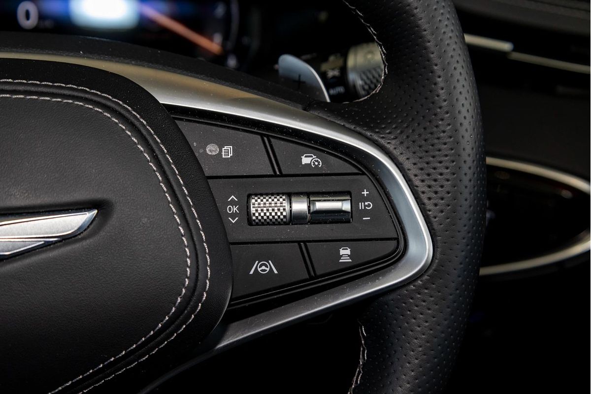 2024 Genesis GV70 3.5T AWD Sport JK.V2