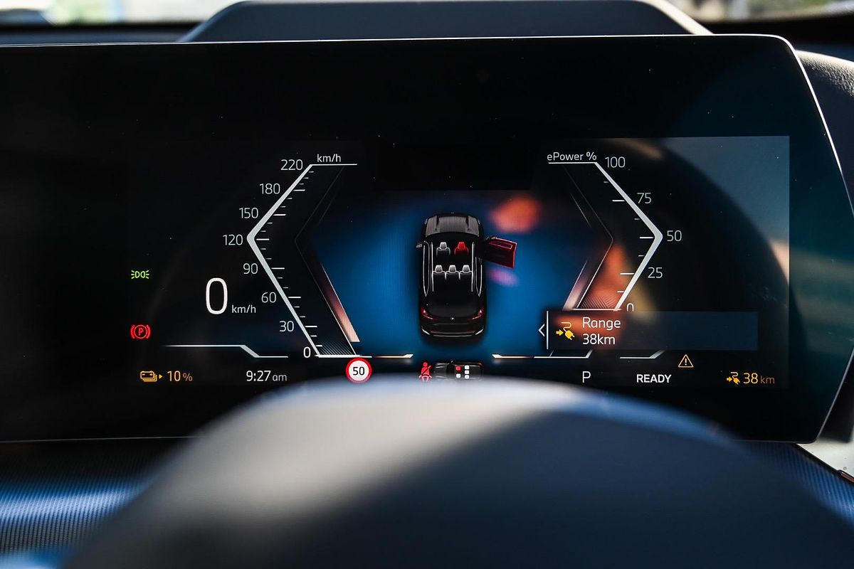 2024 BMW iX1 eDrive20 xLine U11