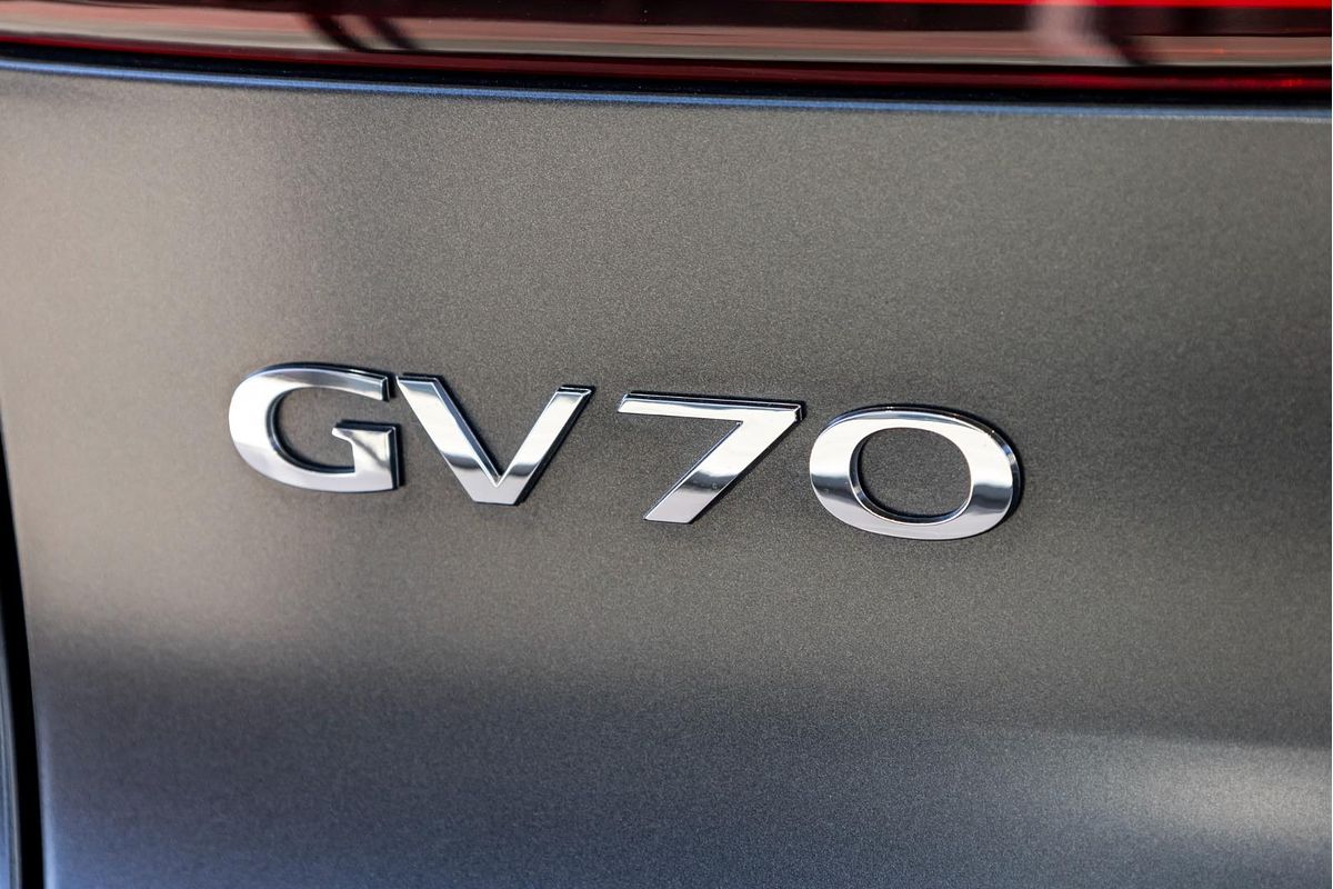 2024 Genesis GV70 3.5T AWD Sport JK.V2