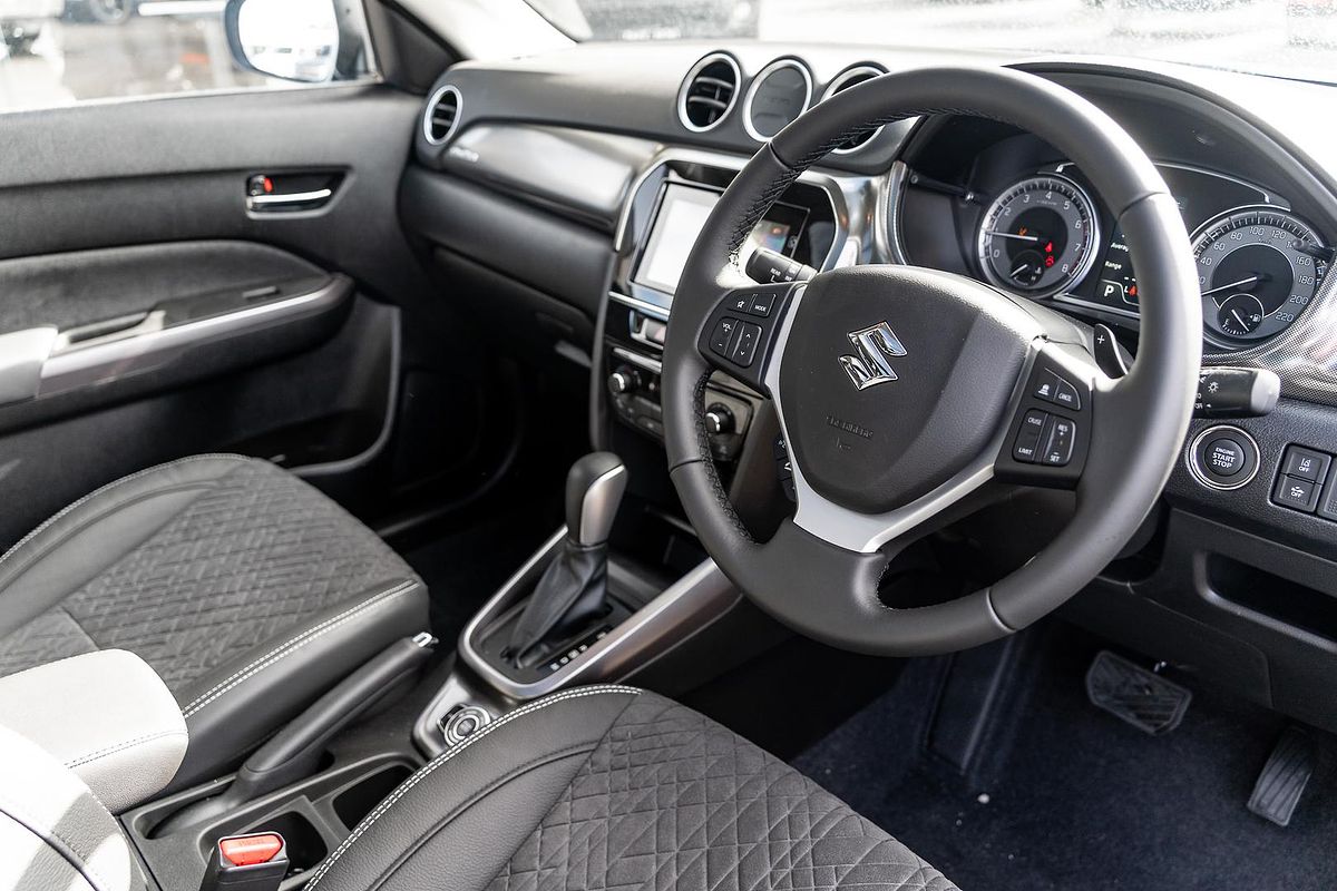 2023 Suzuki Vitara Turbo LY Series II