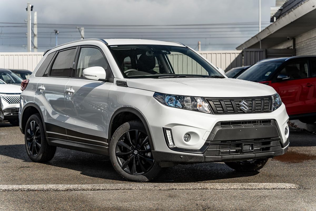 2023 Suzuki Vitara Turbo Shadow LY Series II