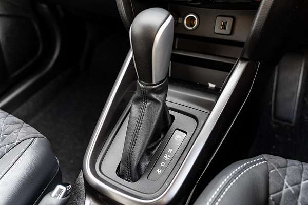 2023 Suzuki Vitara Turbo Shadow LY Series II