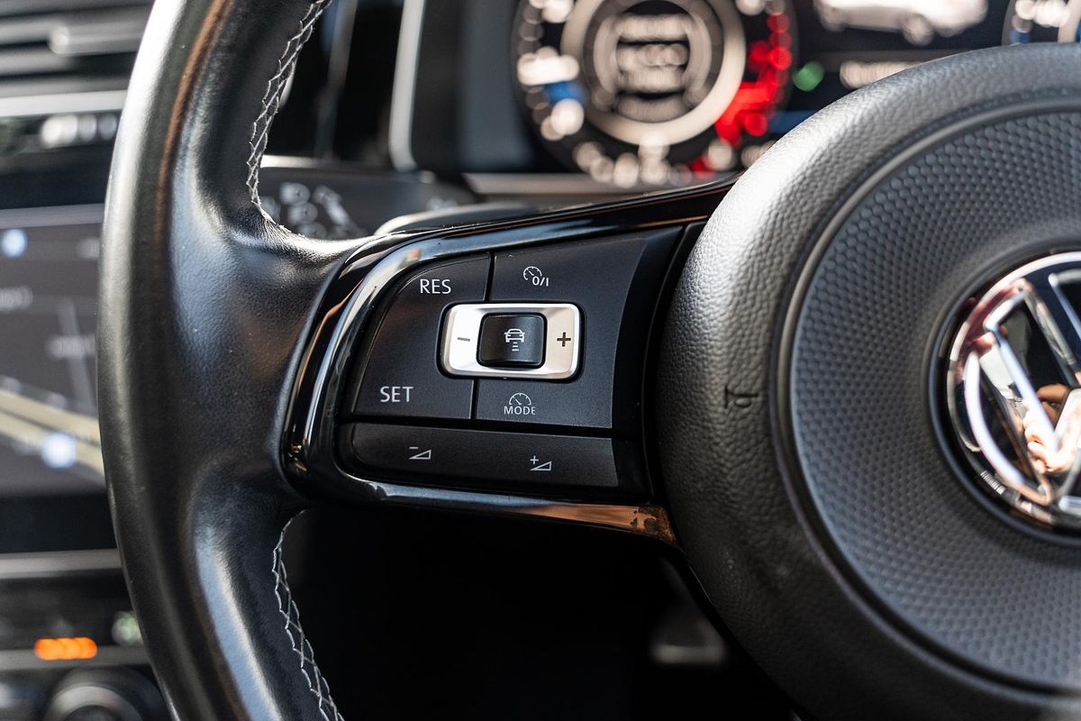 2018 Volkswagen Golf R 7.5