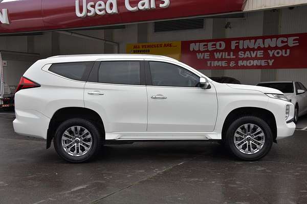 2022 Mitsubishi Pajero Sport GLX QF