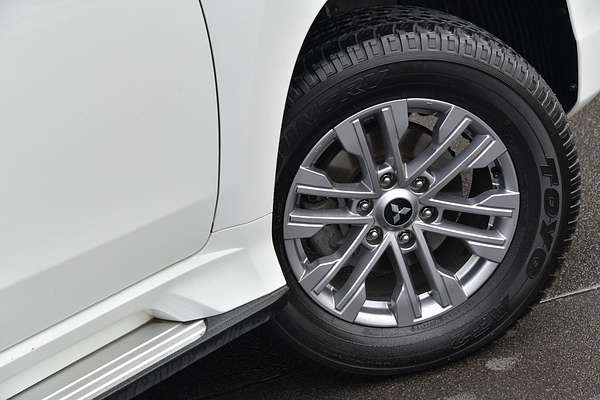 2022 Mitsubishi Pajero Sport GLX QF