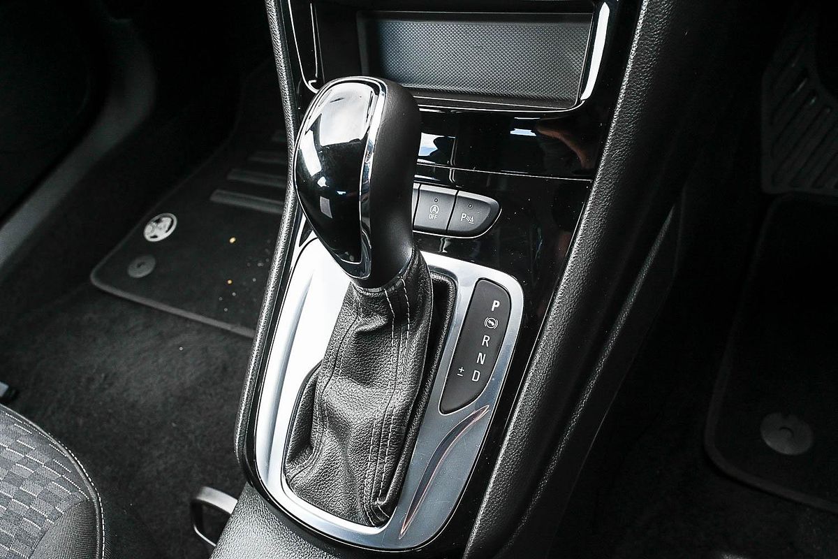 2019 Holden Astra R BK