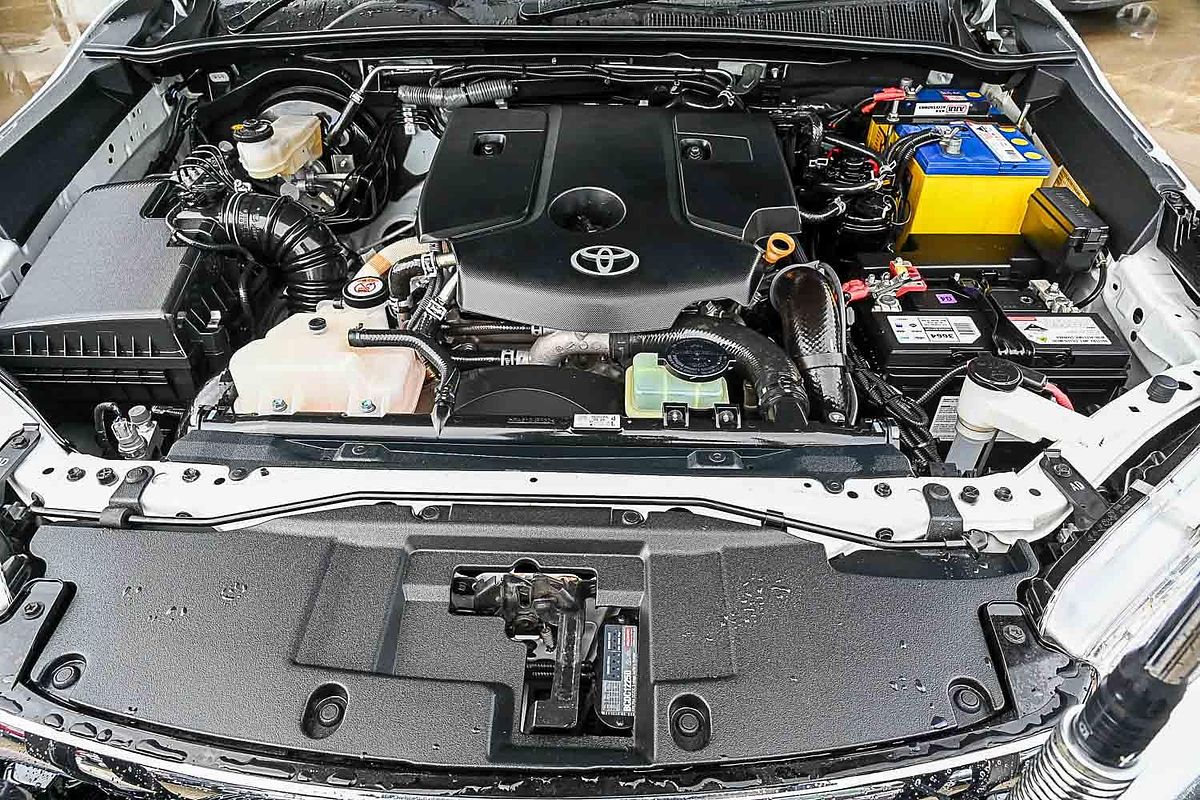 2020 Toyota Hilux SR GUN126R 4X4