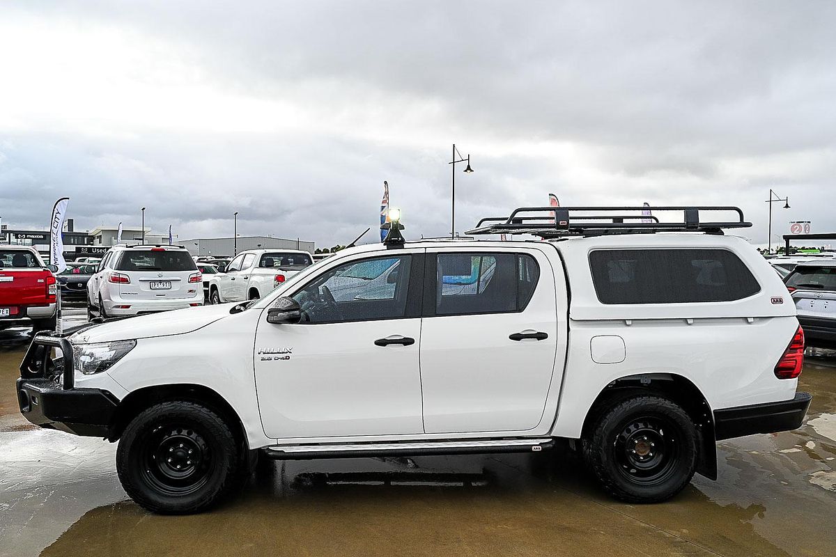 2020 Toyota Hilux SR GUN126R 4X4