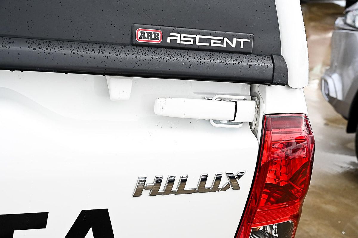 2020 Toyota Hilux SR GUN126R 4X4