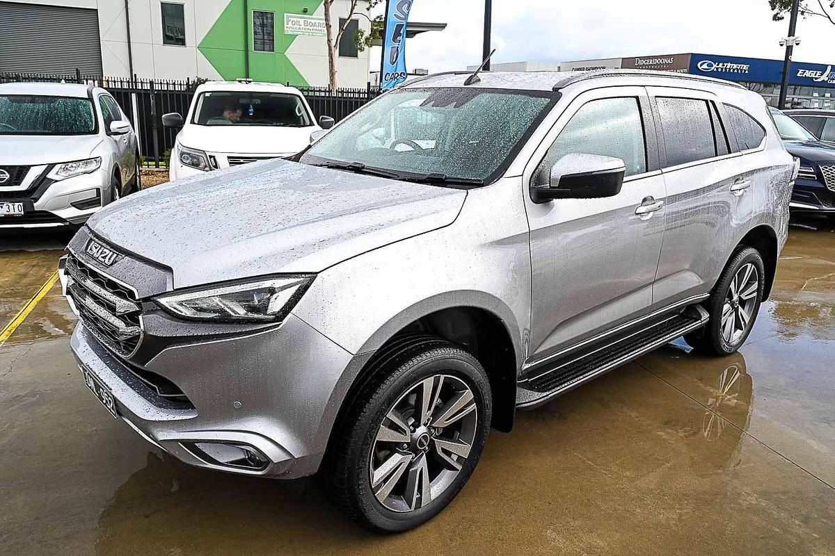 2023 Isuzu MU-X LS-T