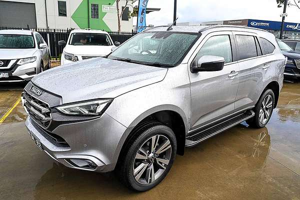 2023 Isuzu MU-X LS-T