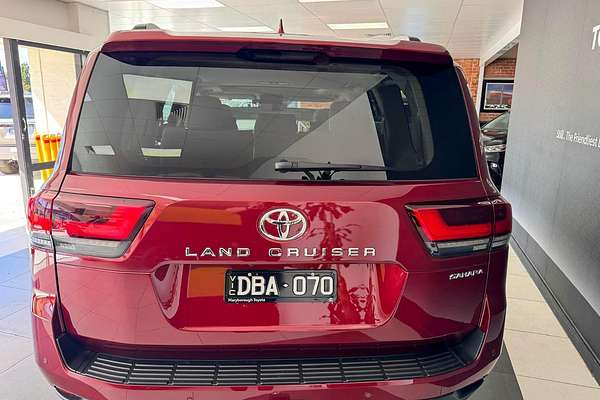 2024 Toyota Landcruiser Sahara FJA300R