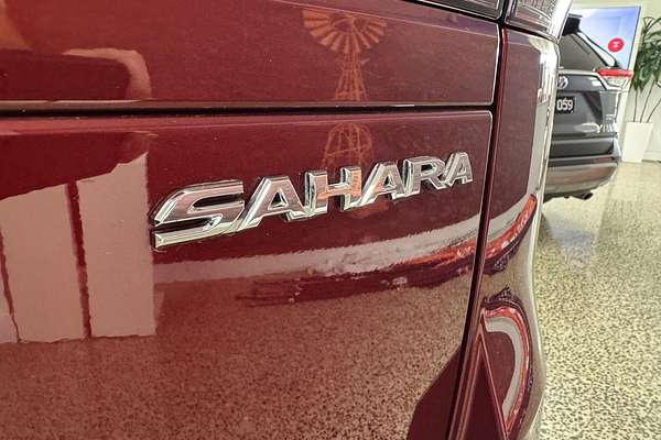 2024 Toyota Landcruiser Sahara FJA300R