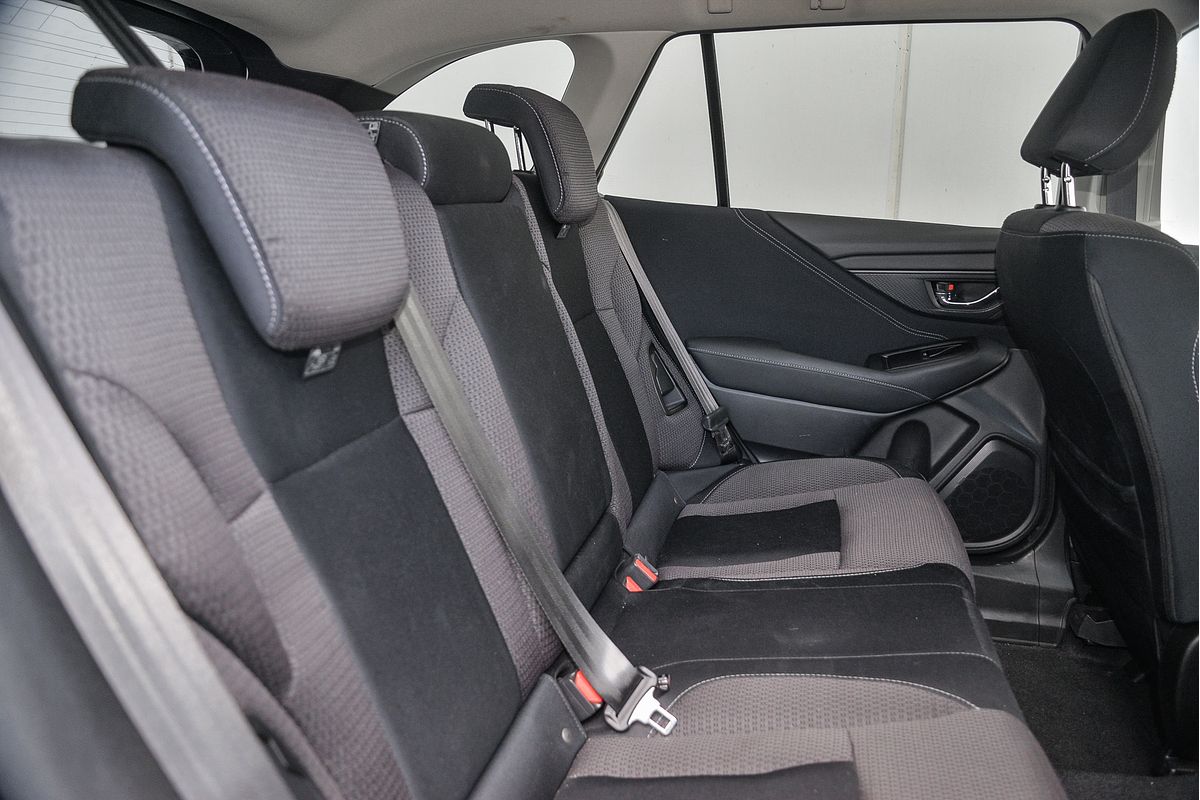 2024 Subaru Outback AWD 6GEN