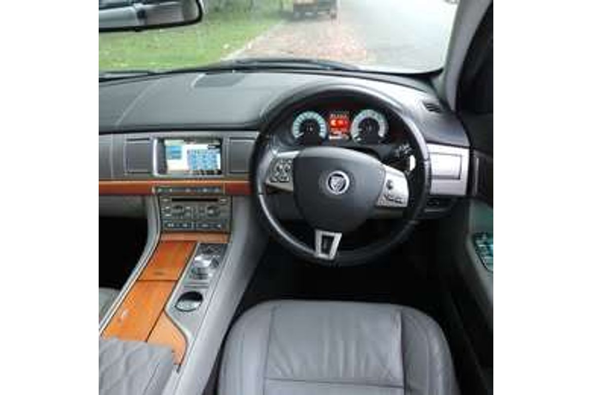 2008 Jaguar XF V6