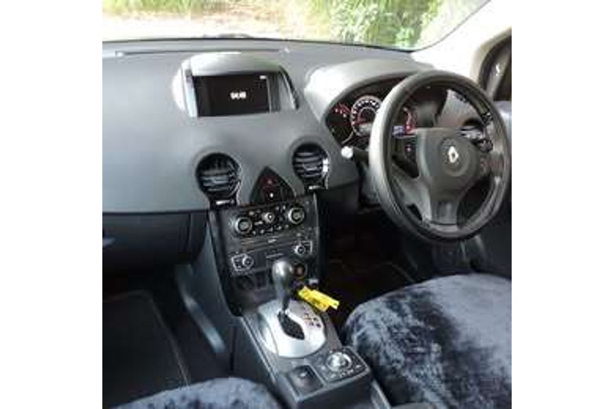 2013 Renault KOLEOS BOSE