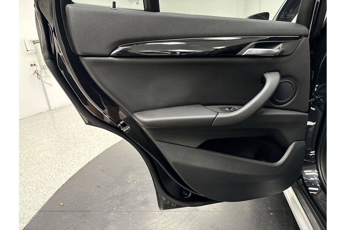 2019 BMW X1 sDrive18i F48