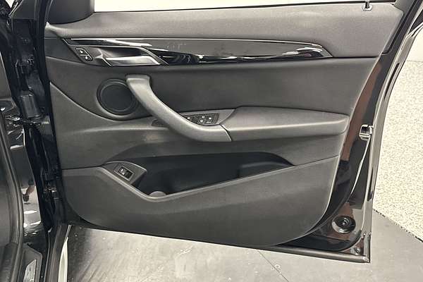 2019 BMW X1 sDrive18i F48