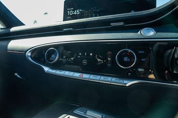 2022 Genesis GV70 2.5T JK.V2