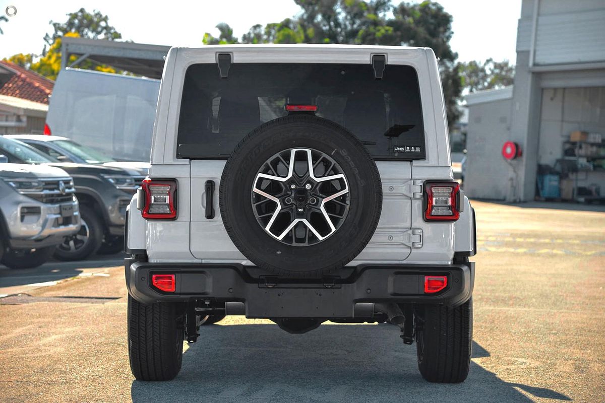 2024 Jeep Wrangler Unlimited Overland JL