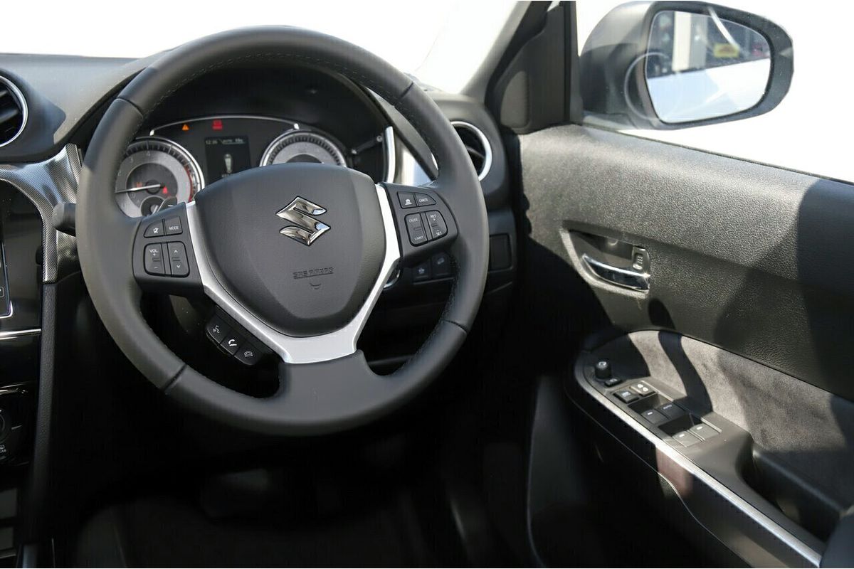 2023 Suzuki Vitara Turbo LY Series II