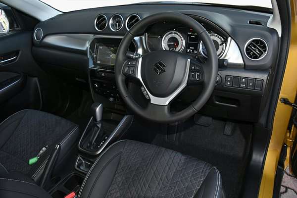 2023 Suzuki Vitara Turbo LY Series II