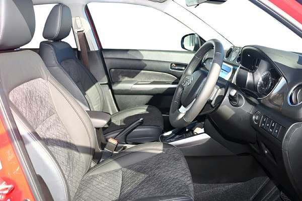 2023 Suzuki Vitara Turbo LY Series II
