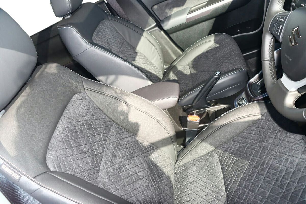 2023 Suzuki Vitara Turbo LY Series II