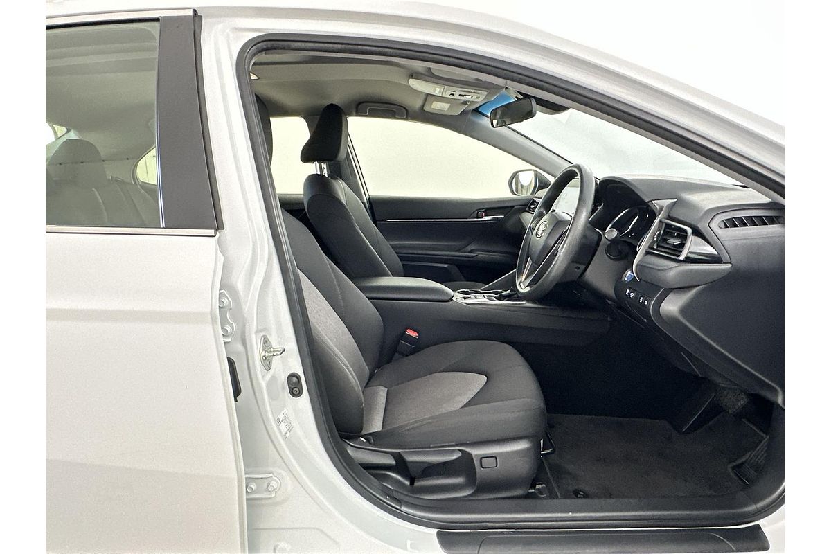2022 Toyota Camry Ascent AXVH70R