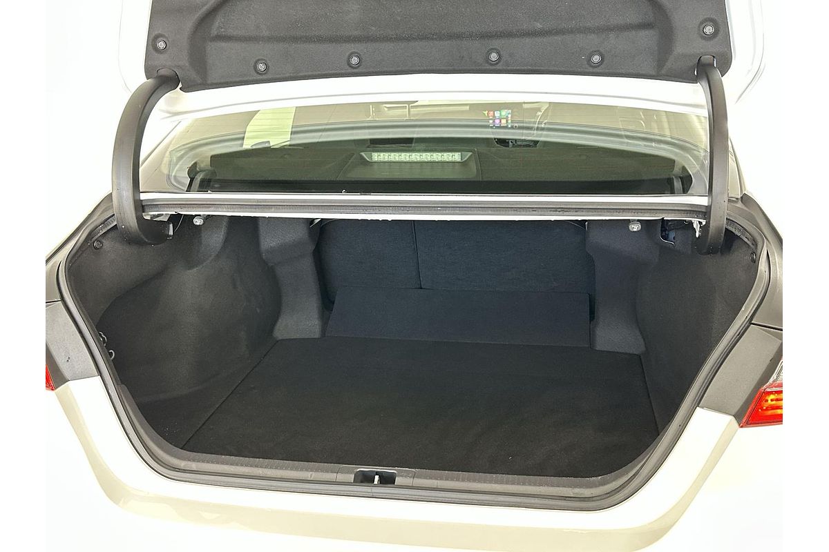 2022 Toyota Camry Ascent AXVH70R
