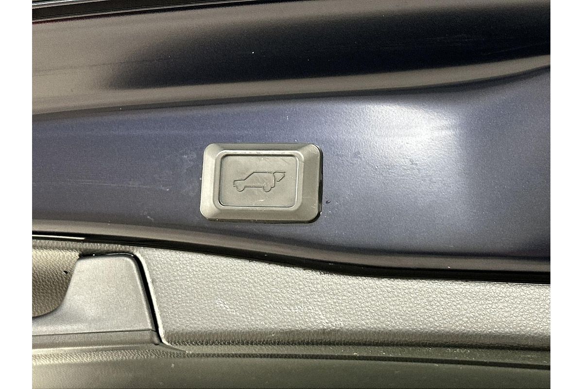 2023 Toyota RAV4 Cruiser AXAH54R