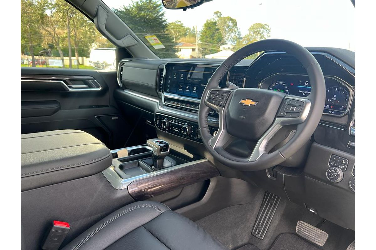 2024 Chevrolet Silverado 1500 LTZ Premium W/Tech Pack T1 4X4