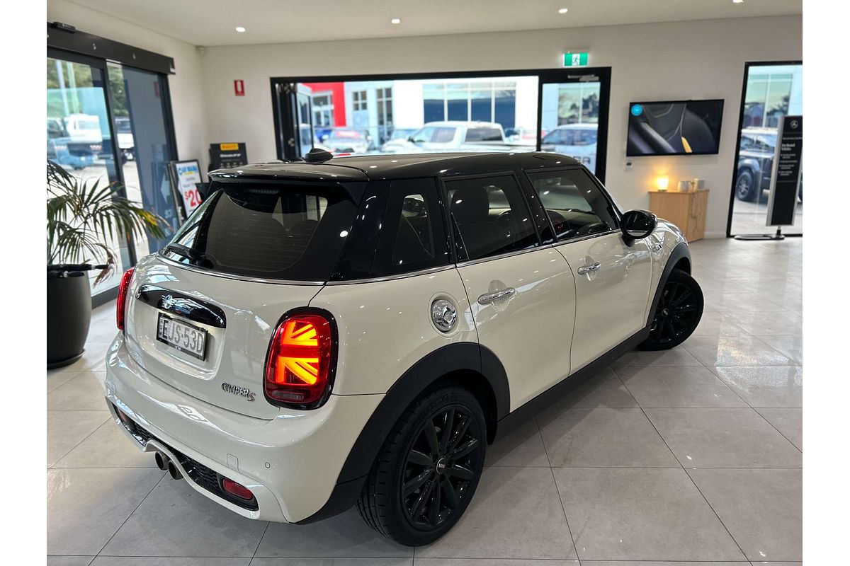 2020 MINI Hatch Cooper S F55 LCI
