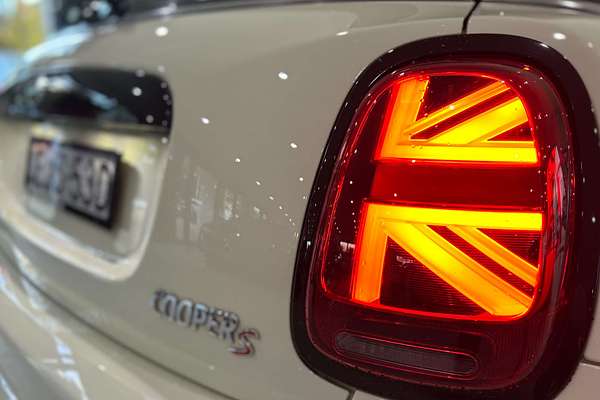 2020 MINI Hatch Cooper S F55 LCI