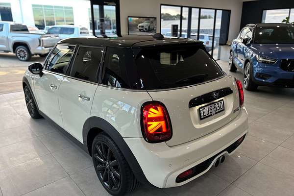2020 MINI Hatch Cooper S F55 LCI