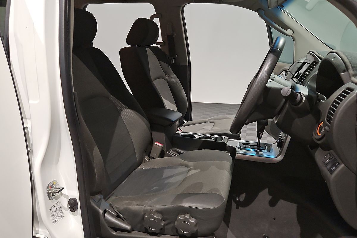 2011 Nissan Navara ST-X 550 D40 4X4