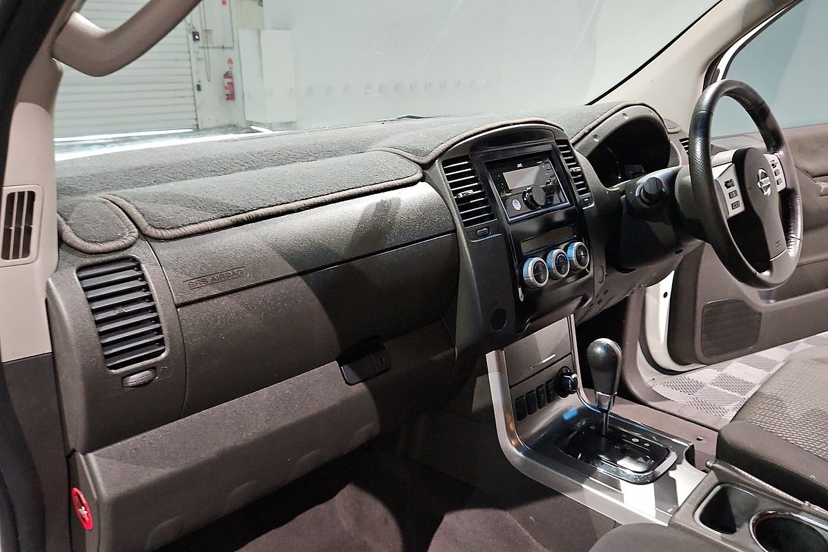 2011 Nissan Navara ST-X 550 D40 4X4