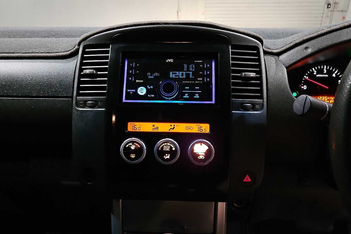 2011 Nissan Navara ST-X 550 D40 4X4