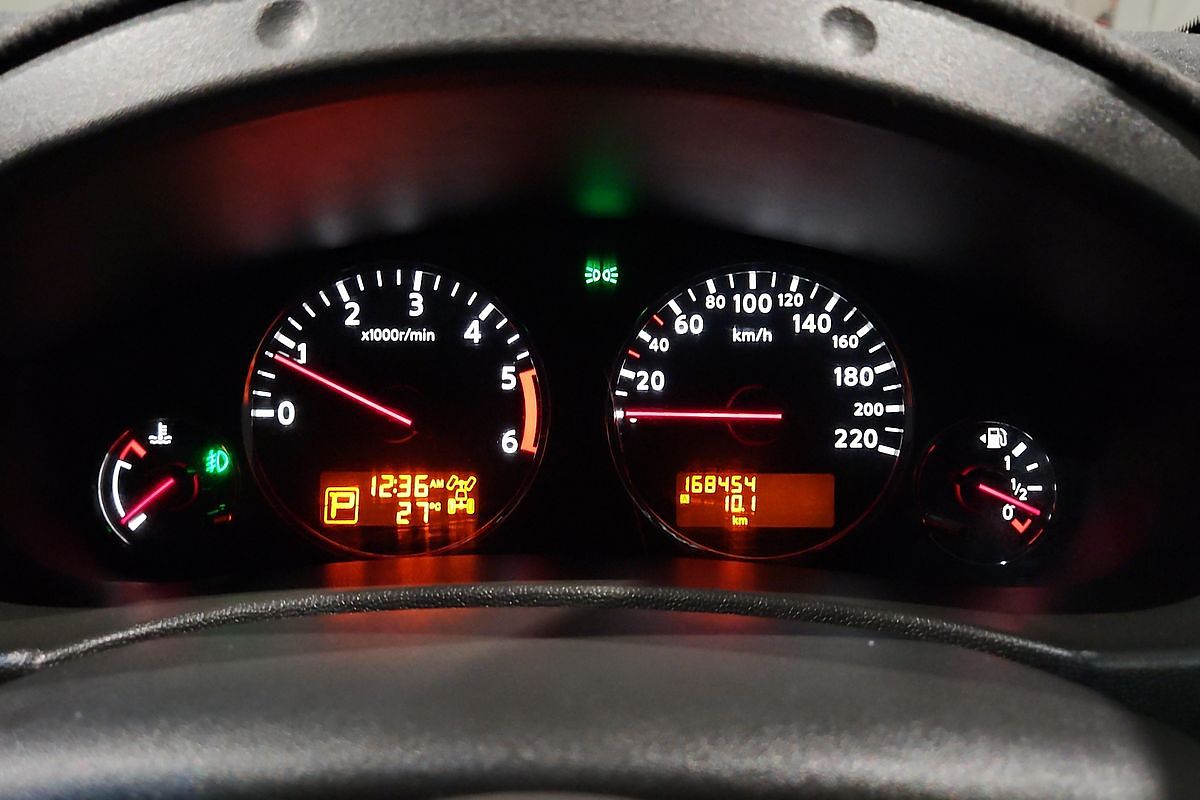 2011 Nissan Navara ST-X 550 D40 4X4