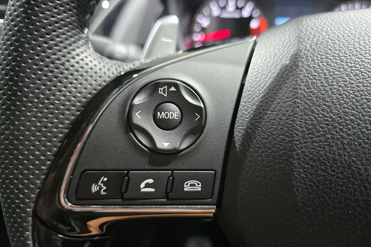 2023 Mitsubishi Eclipse Cross LS Black Edition YB