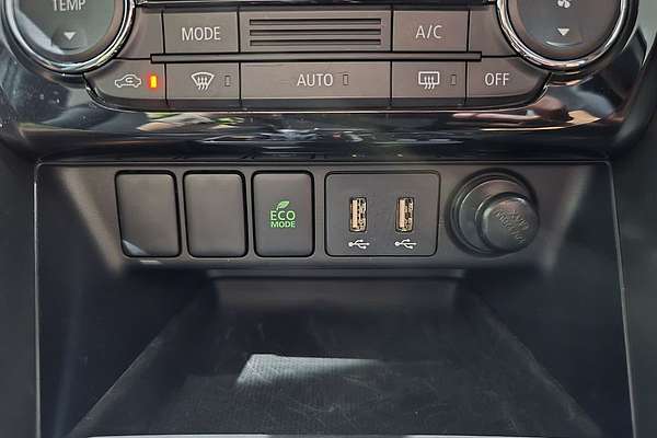 2023 Mitsubishi Eclipse Cross LS Black Edition YB