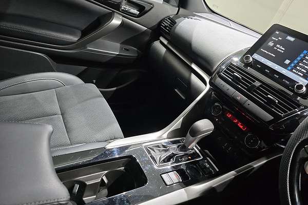 2023 Mitsubishi Eclipse Cross LS Black Edition YB