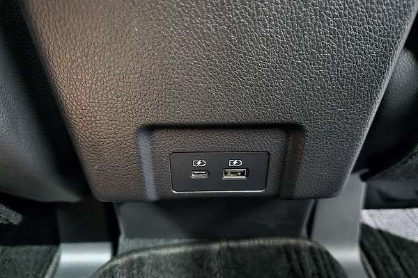 2023 Mitsubishi Eclipse Cross LS Black Edition YB