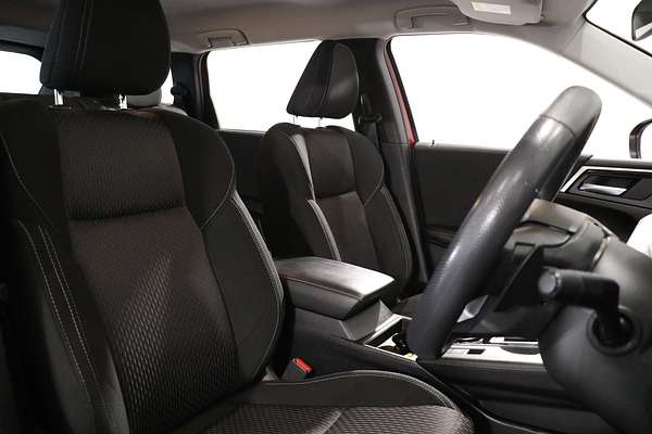 2023 Mitsubishi Outlander ES ZM