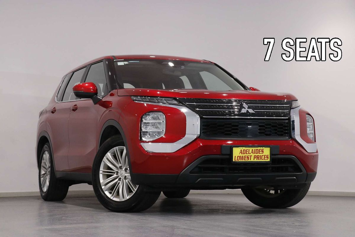 2023 Mitsubishi Outlander ES ZM