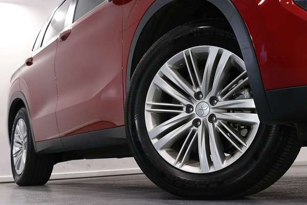 2023 Mitsubishi Outlander ES ZM