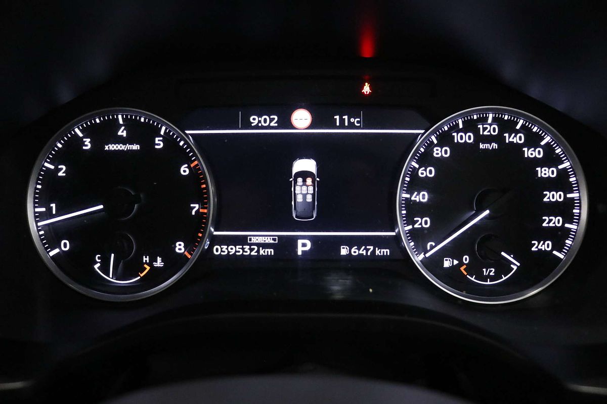 2023 Mitsubishi Outlander ES ZM