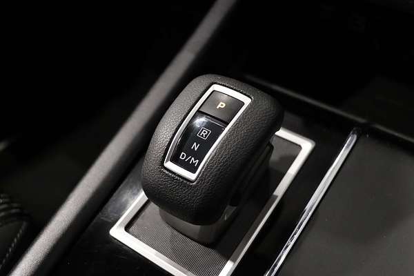 2023 Mitsubishi Outlander ES ZM