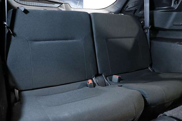 2023 Mitsubishi Outlander ES ZM